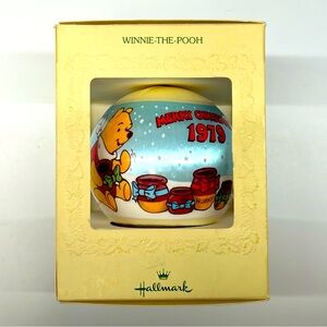 Winnie the Pooh Ornament